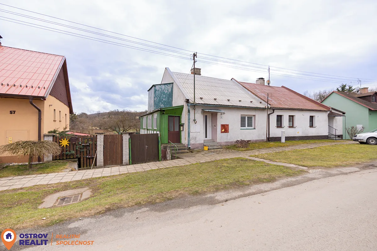 Prodej rodinného domu 74 m², pozemek 750 m²